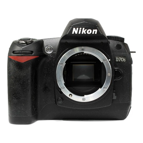 Nikon d70s dslr body - nikon,