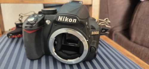 Nikon d3100 2mp dslr - nikon,