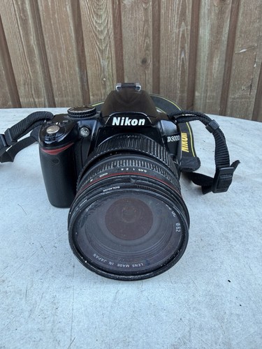 Nikon d3000 - nikon,